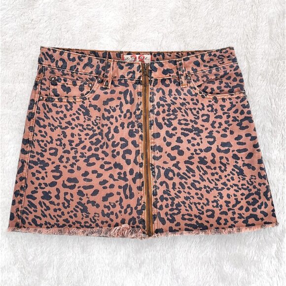 Free People We The Free Skirt | Leopard Zip Denim Mini | Size 28 - Picture 1 of 7